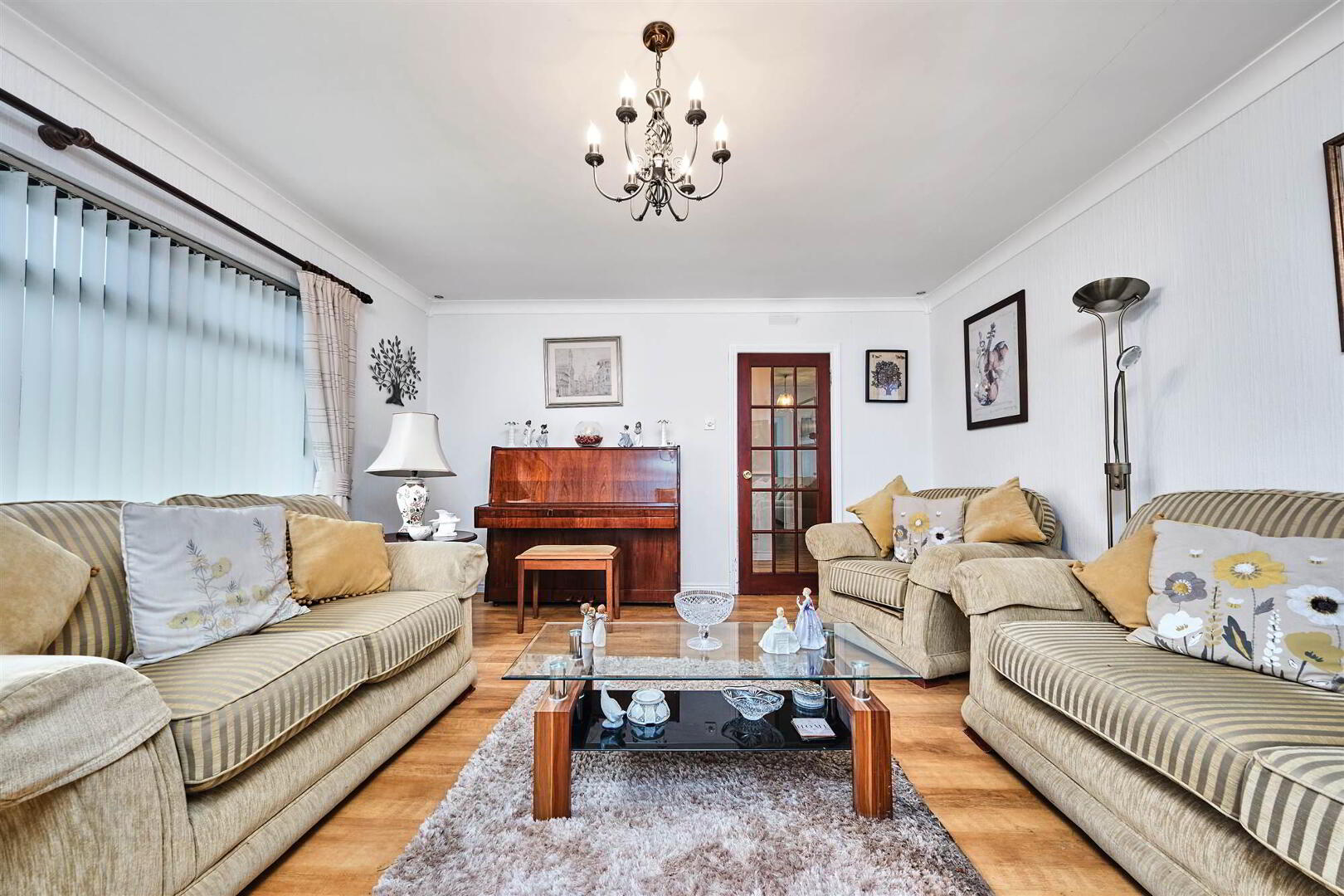 36 Girona Avenue 4 of 21