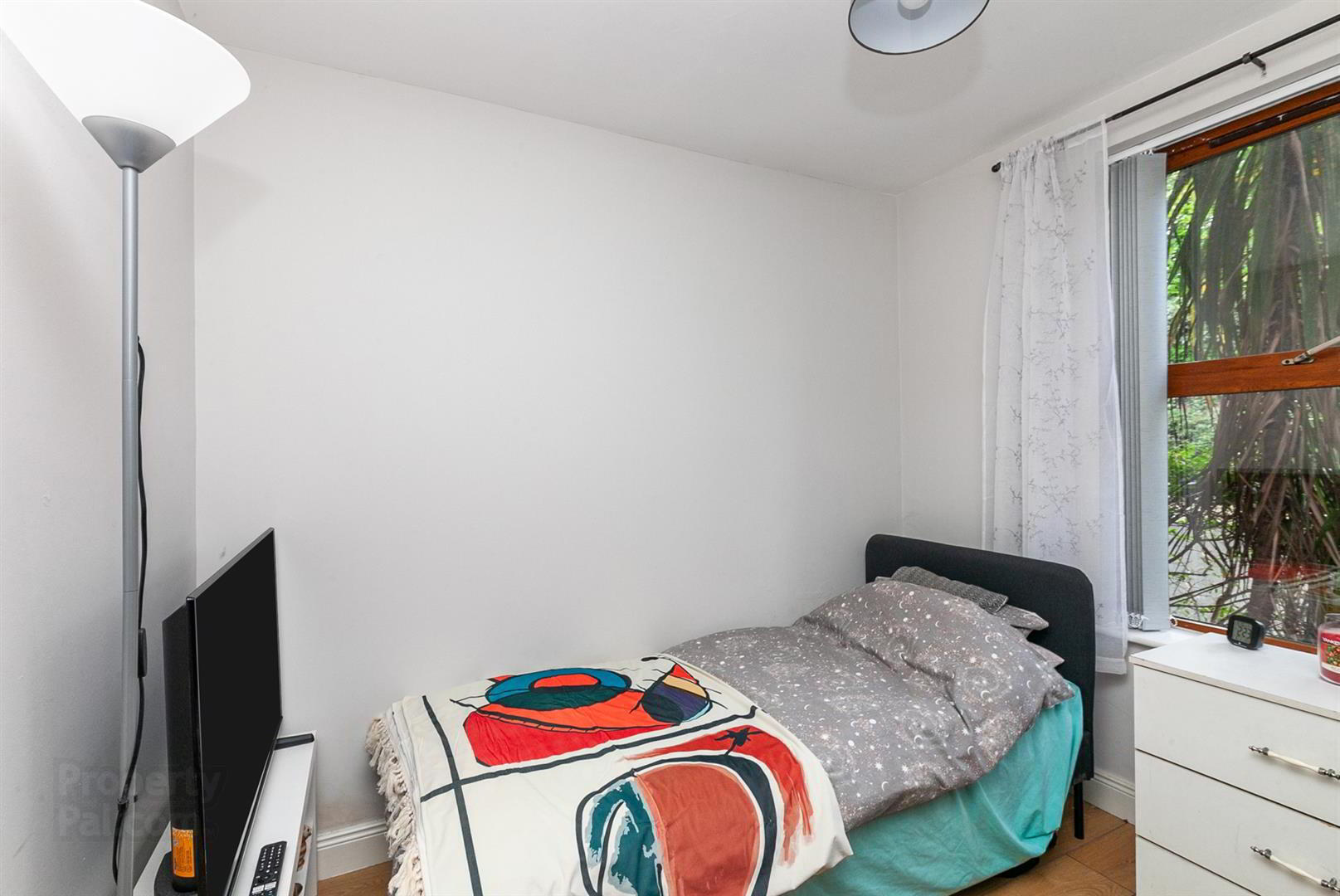 2 St. James Court 14 of 20