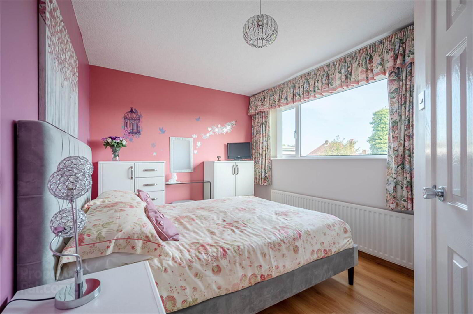 15 Grange Avenue 16 of 28