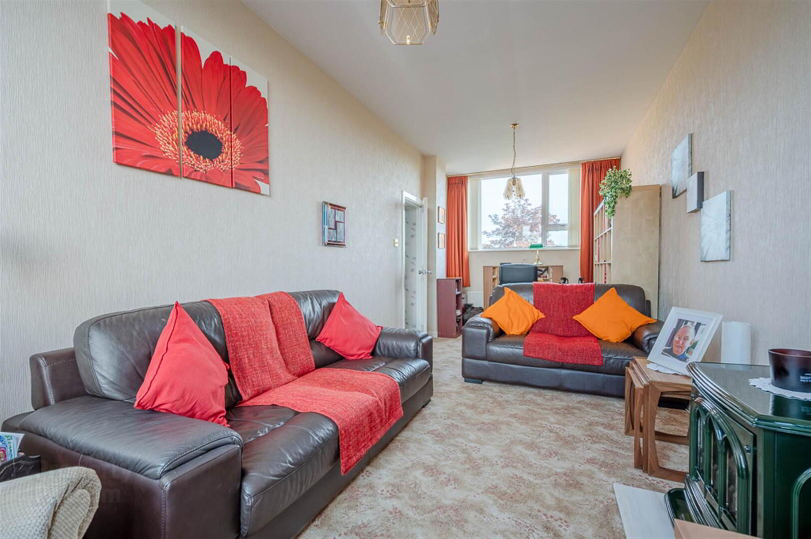 15 Grange Avenue 20 of 28
