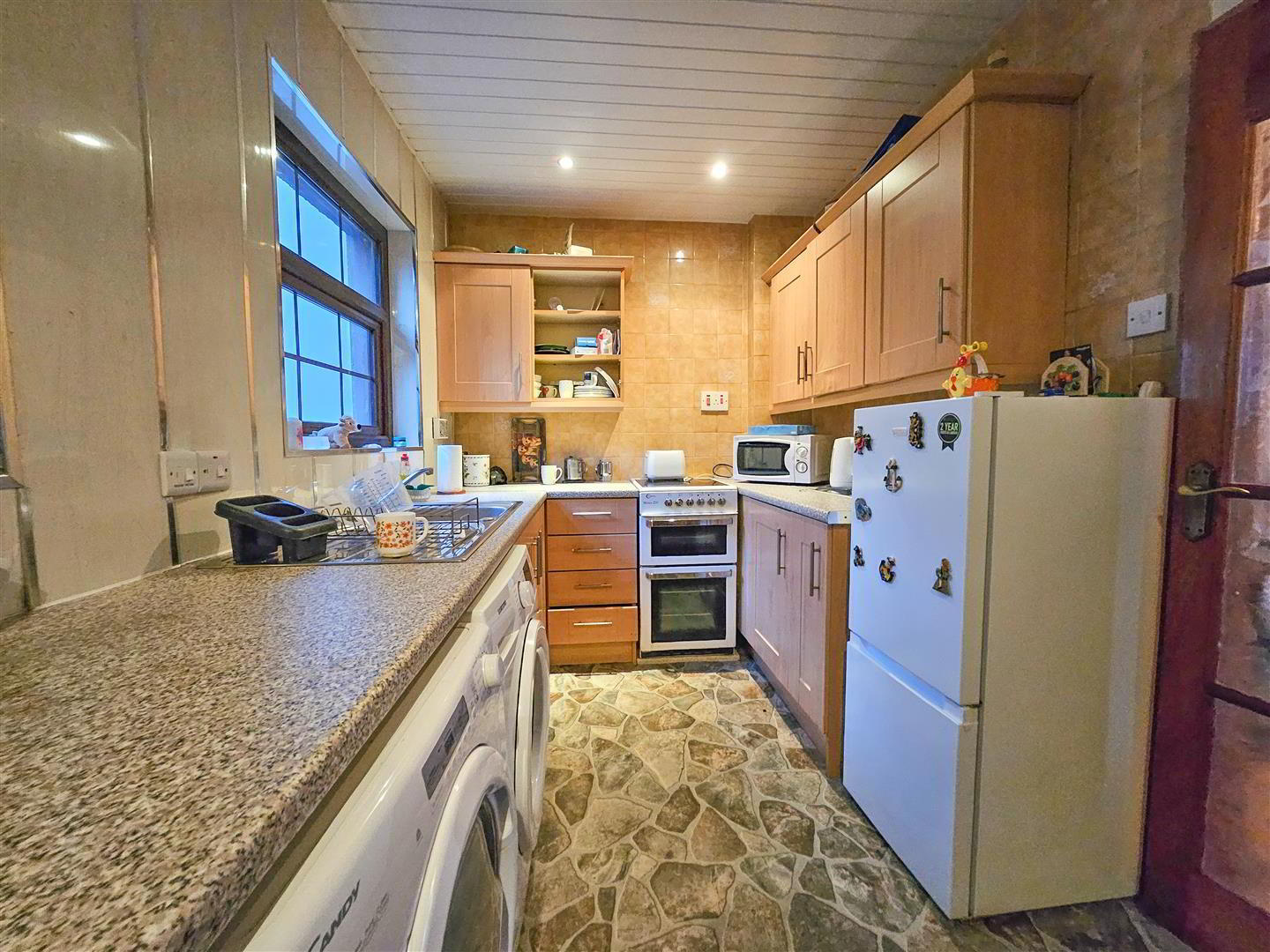 22 Strathroy Park 8 of 11