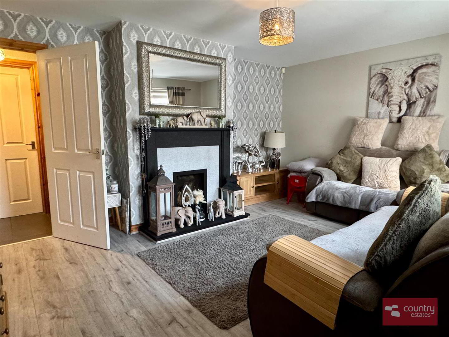 16 Glen Mews 4 of 15