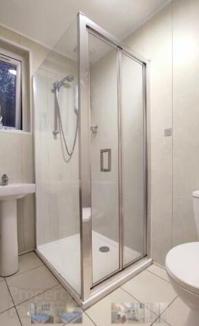 Unit 1, 5 Magdala Street 6 of 6