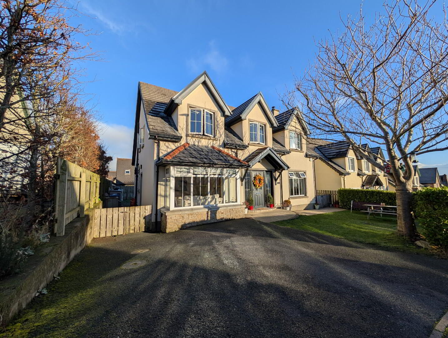 8 Tollymore Brae