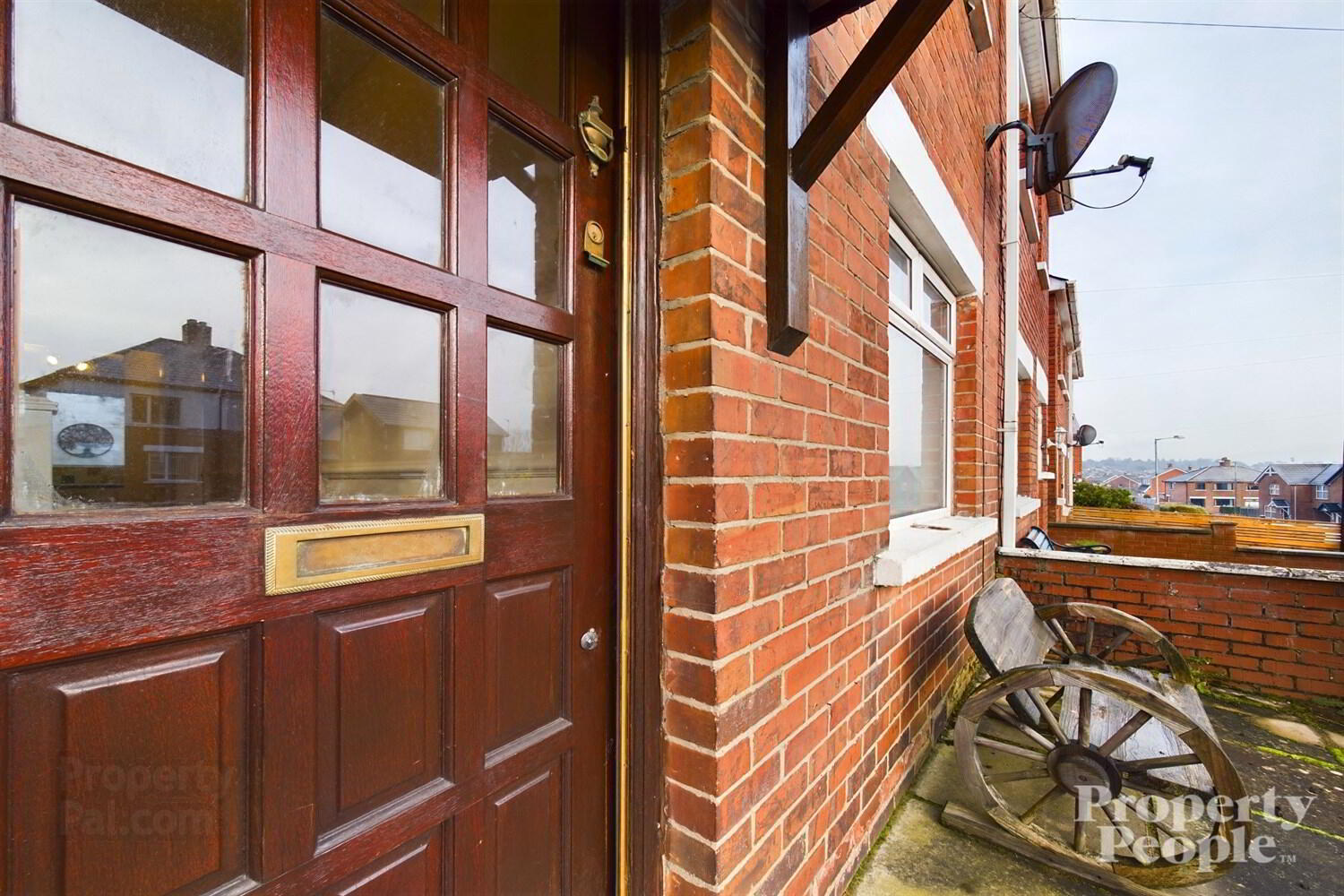 86 Dunraven Park 4 of 27
