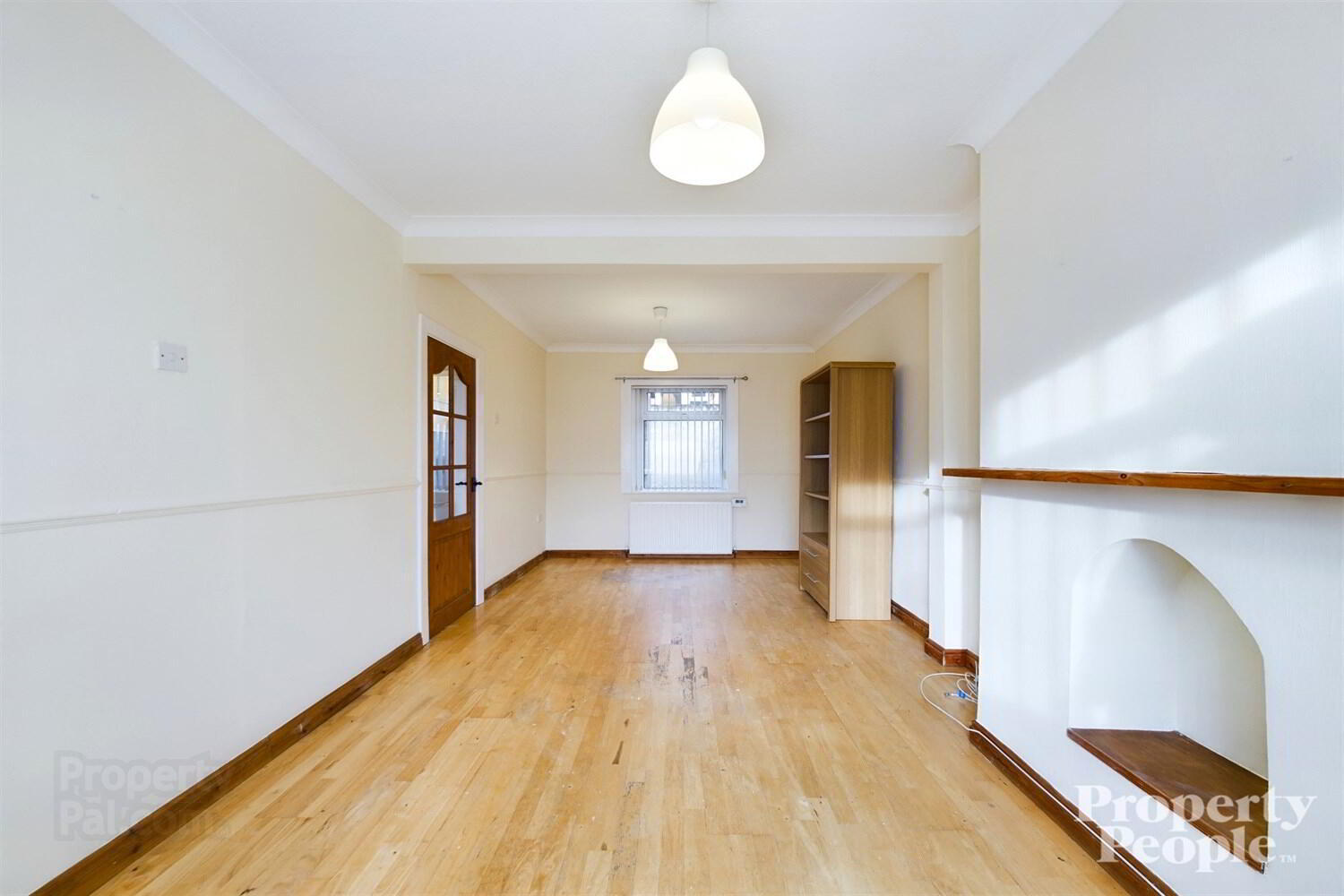 86 Dunraven Park 9 of 27