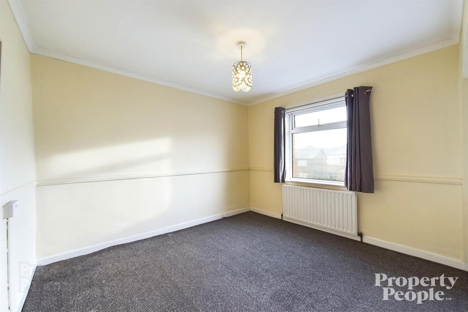 86 Dunraven Park 16 of 27