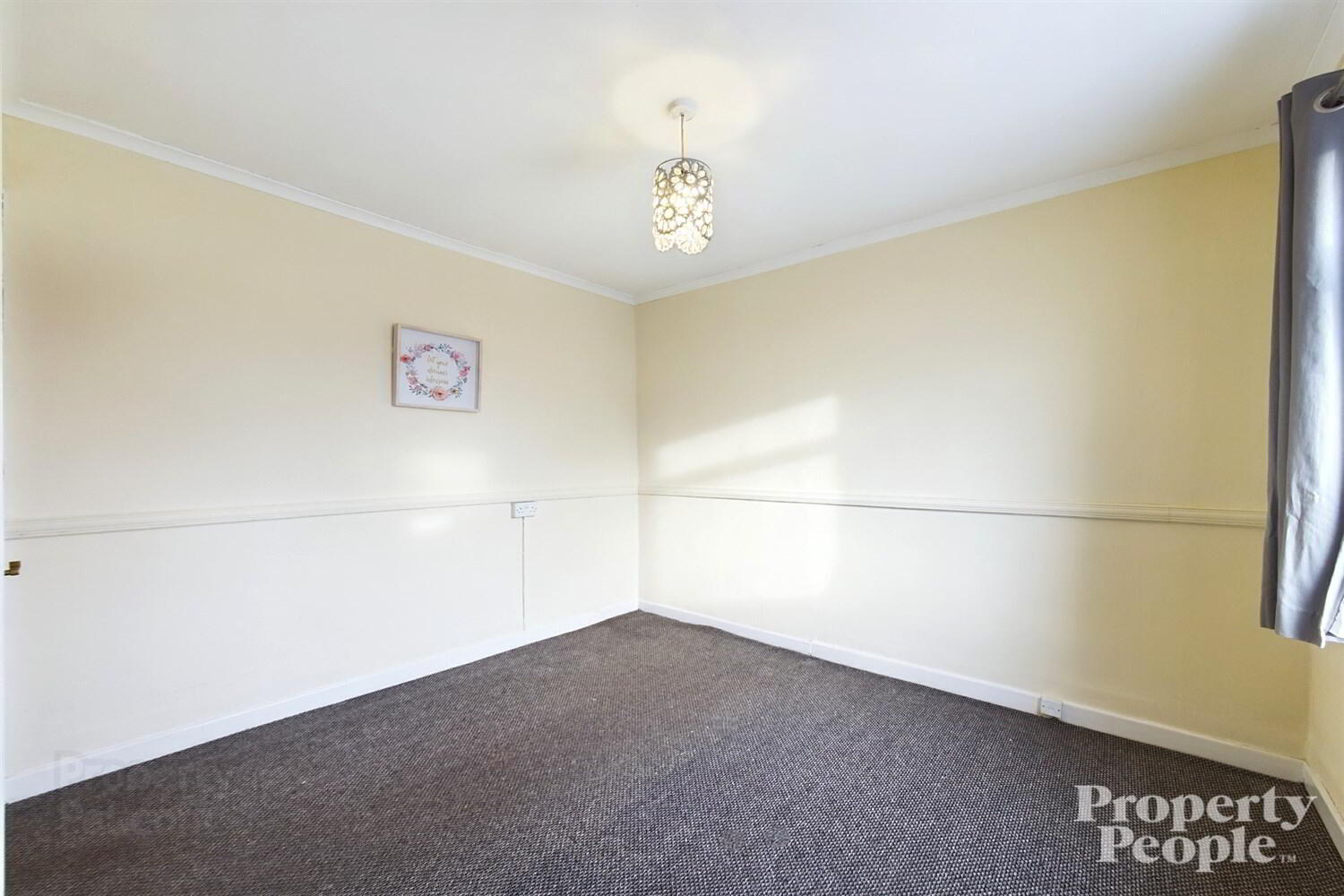 86 Dunraven Park 19 of 27