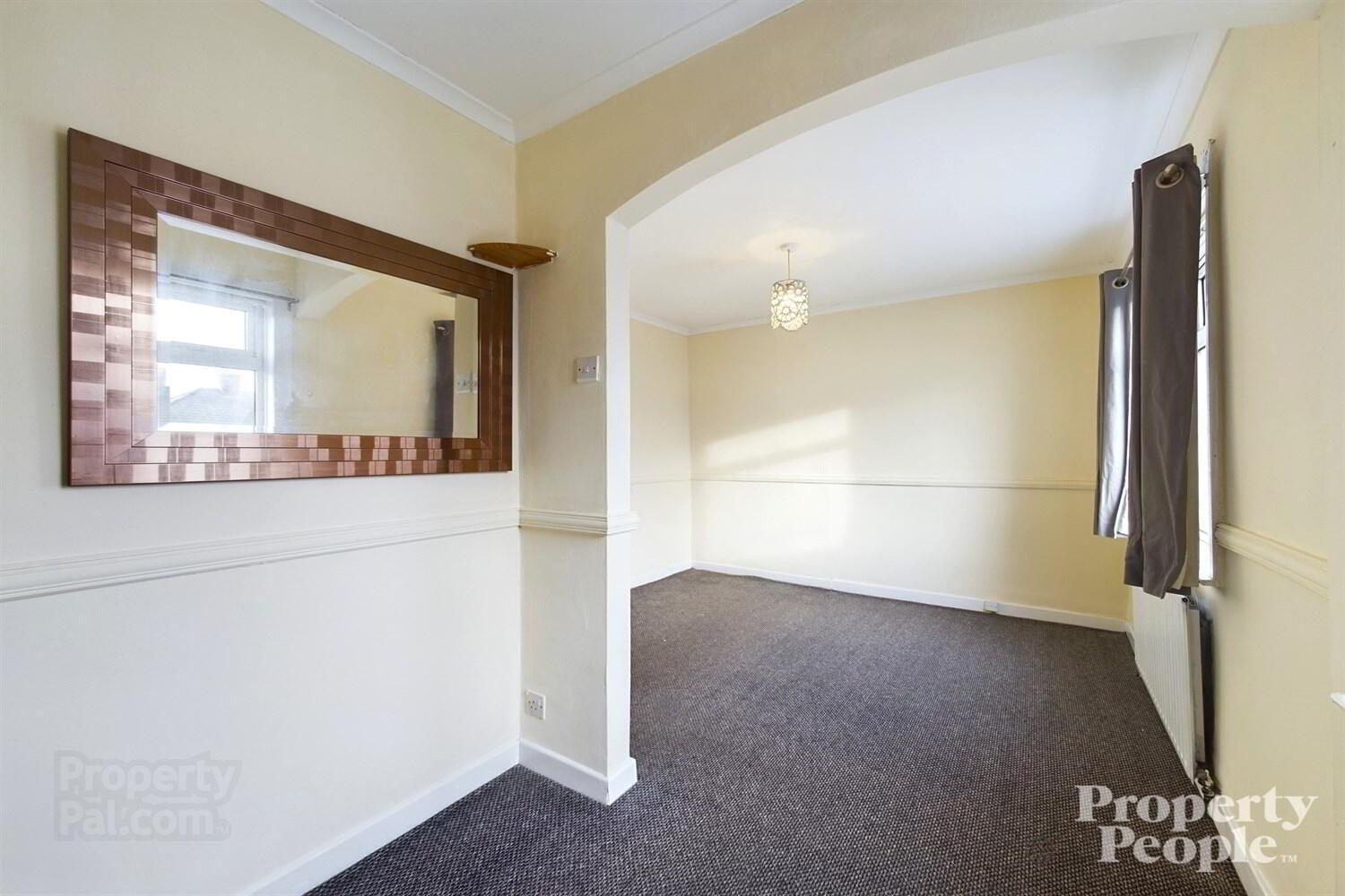 86 Dunraven Park 18 of 27