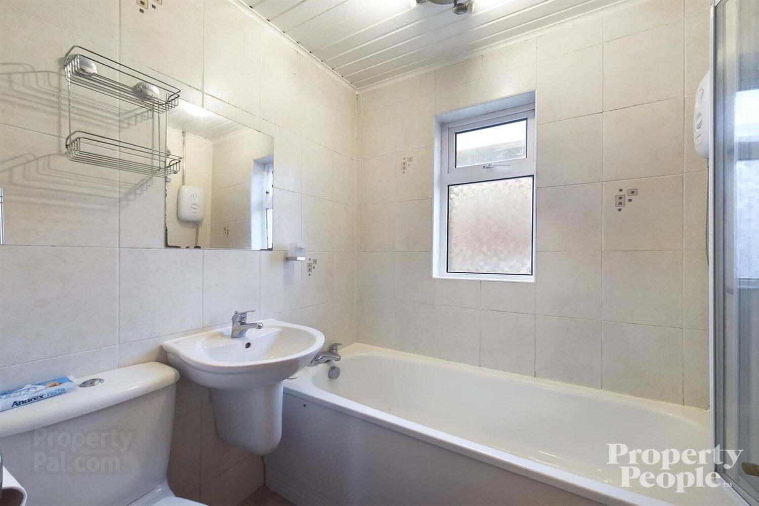 86 Dunraven Park 24 of 27