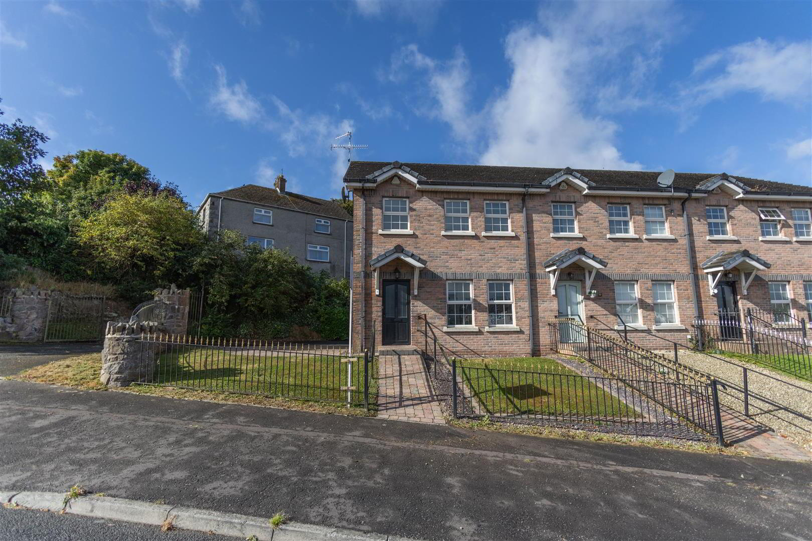 7 Carraig Mhuire 1 of 21