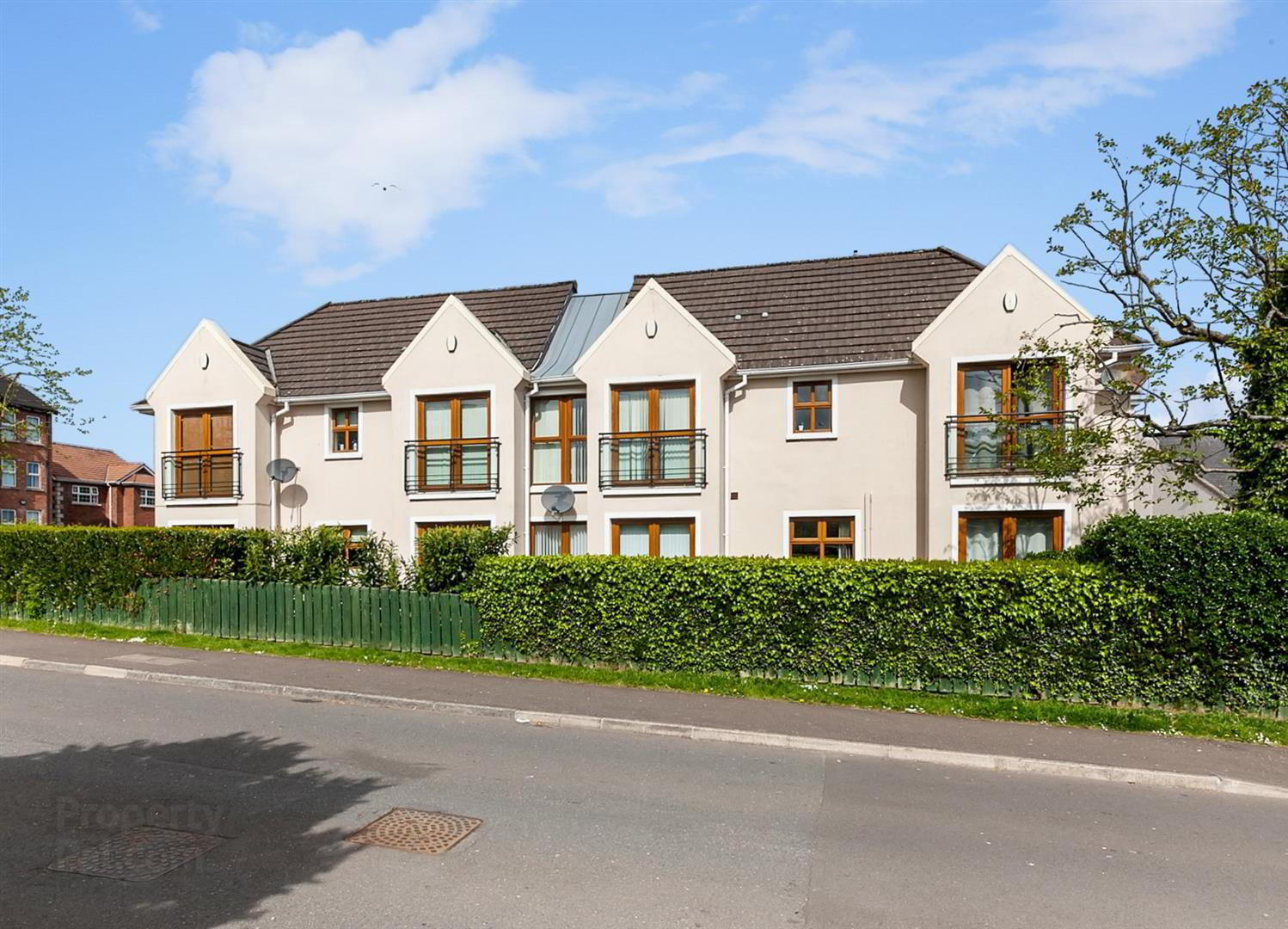 6 Craiglands Drive 1 of 18