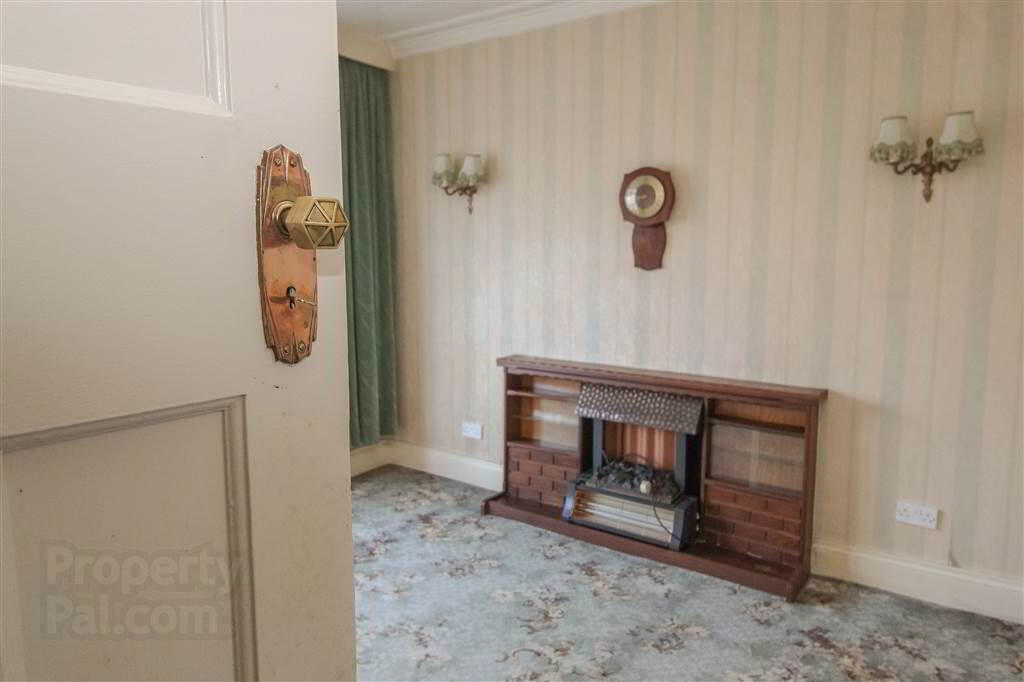 141 Comber Road 5 of 26