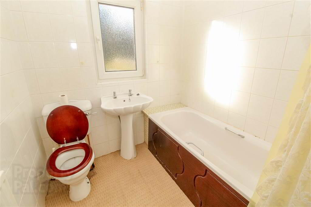 141 Comber Road 18 of 26