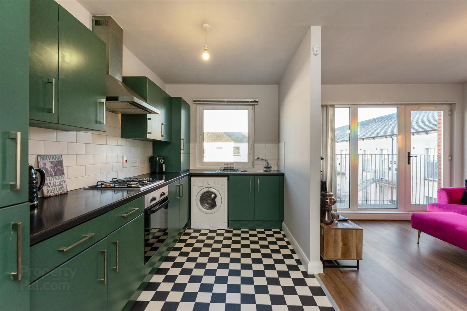 Apt 14 The Hazelton Building, 11 Clonard Street 6 of 18
