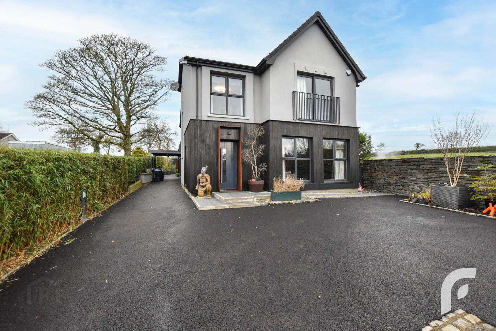 property description image