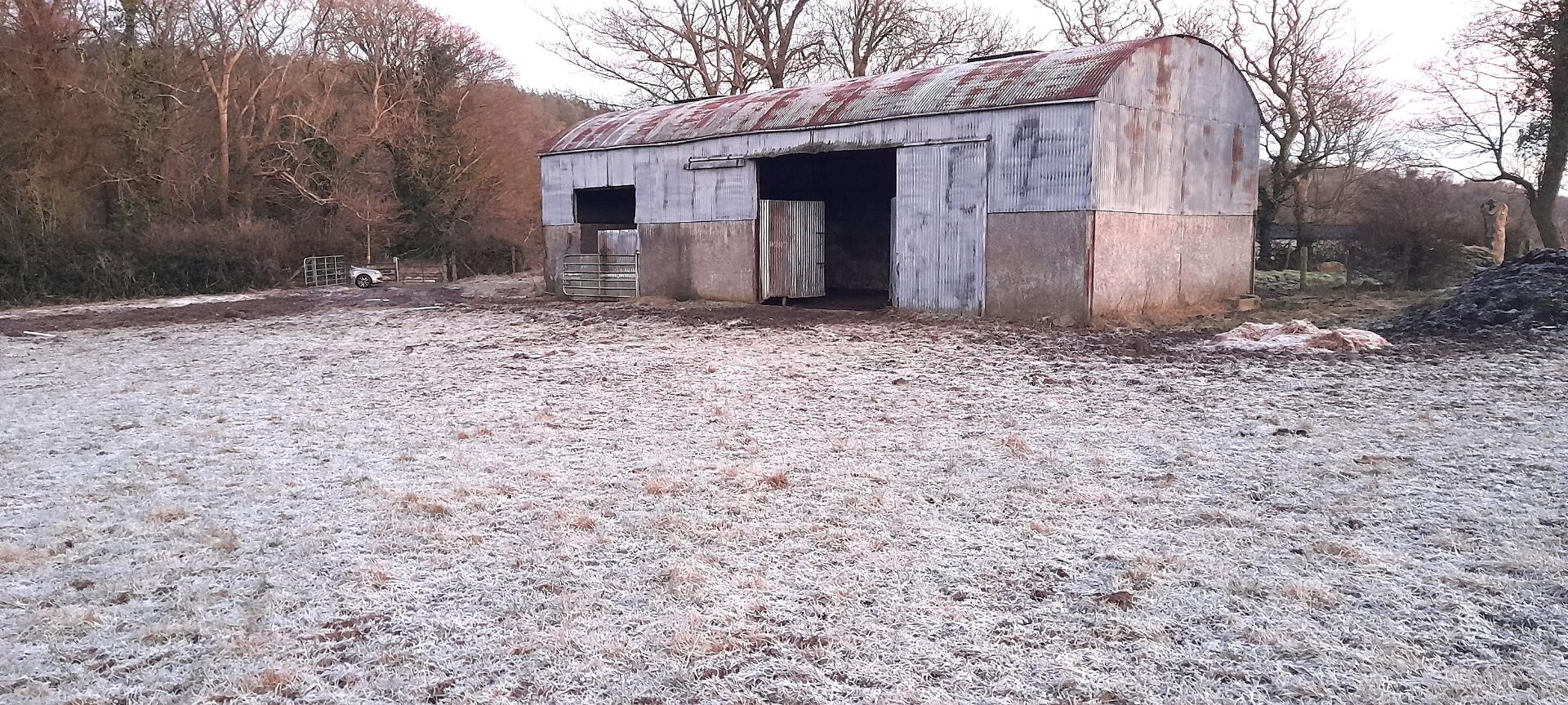 “buchanans”, 25-Acres Cotterhill Rd 3 of 6