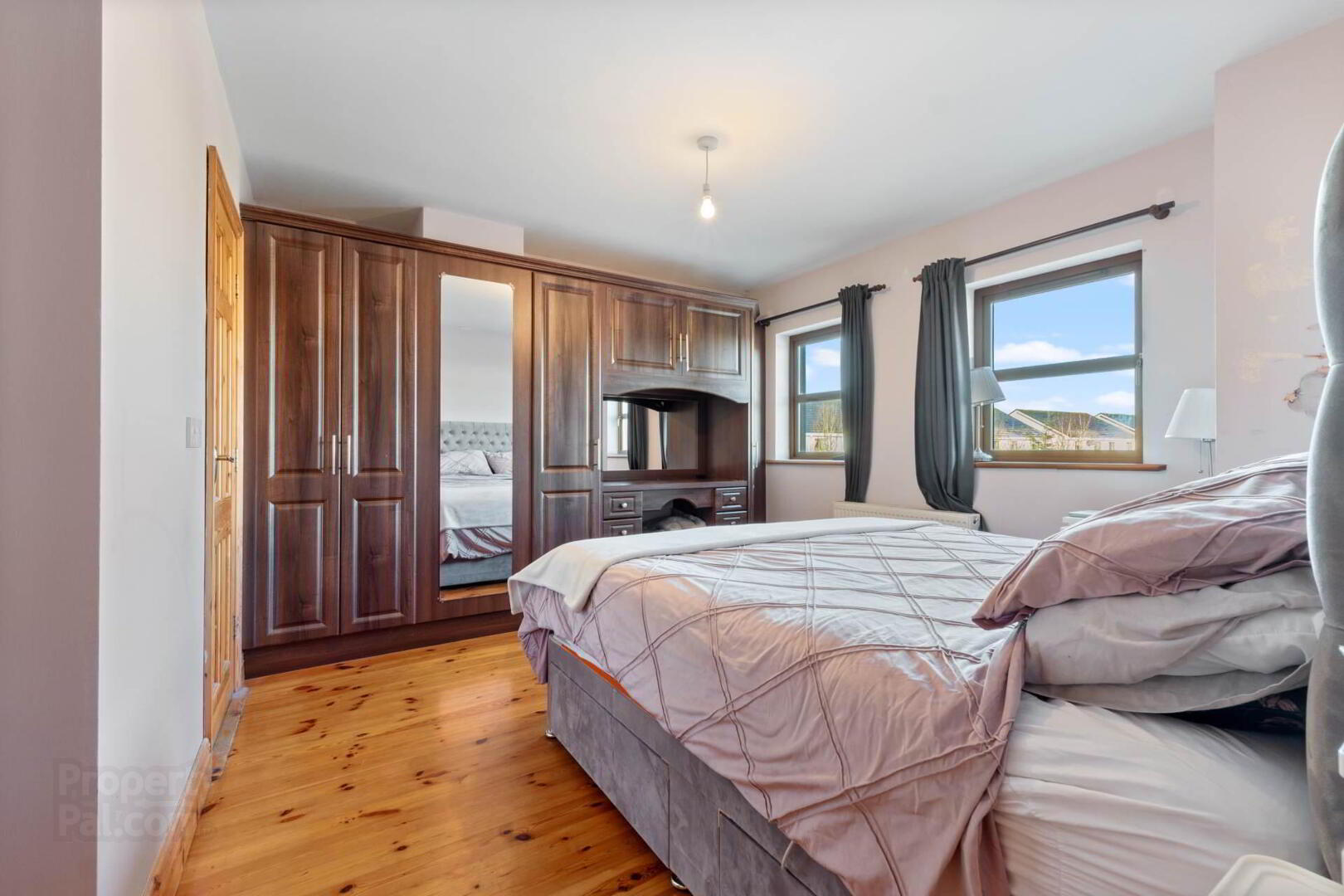 39 Hazel Court Convent Road 10 of 16