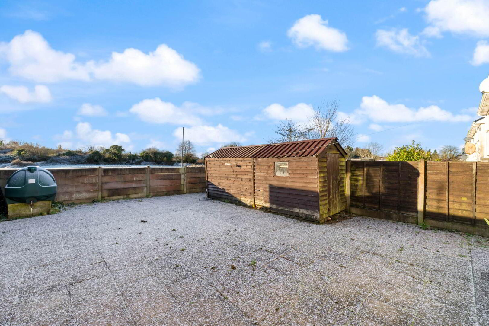 39 Hazel Court Convent Road 15 of 16