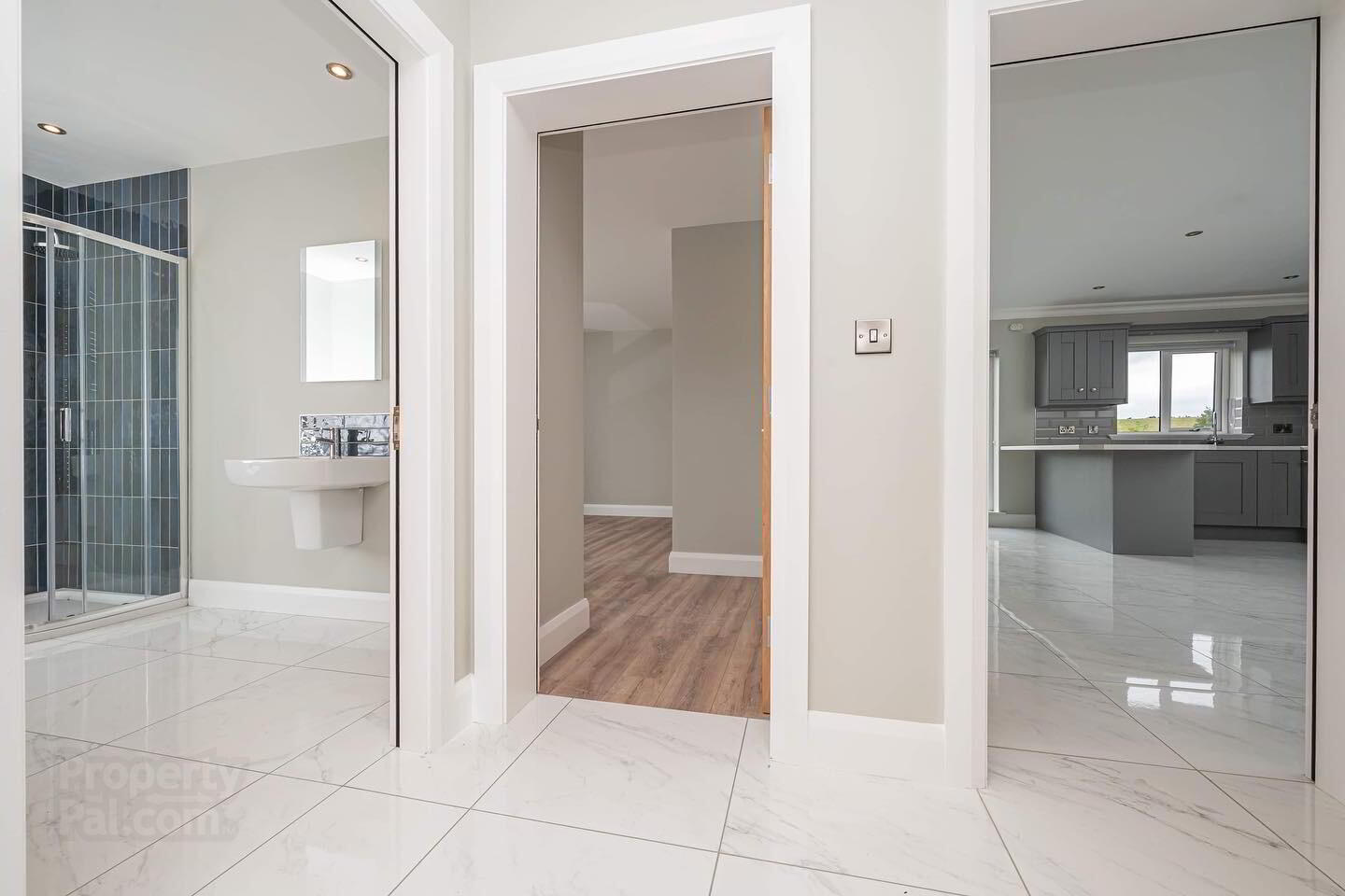 39b Limestone Square 6 of 12
