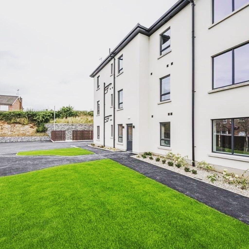 39b Limestone Square 12 of 12