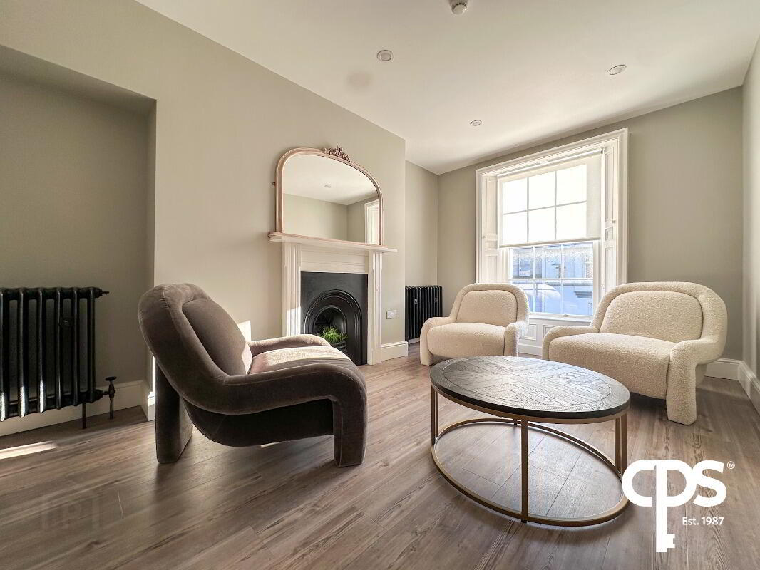 10 Rusell Street 57 of 77