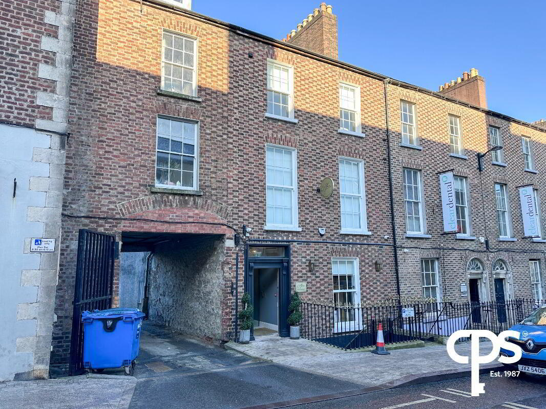 10 Rusell Street 65 of 77