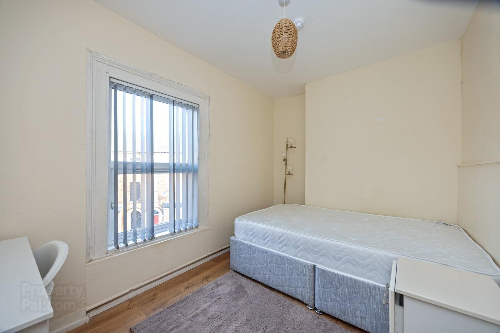37 Cromwell Road 14 of 16