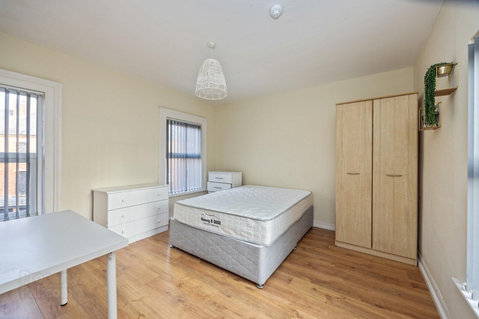 37 Cromwell Road 13 of 16