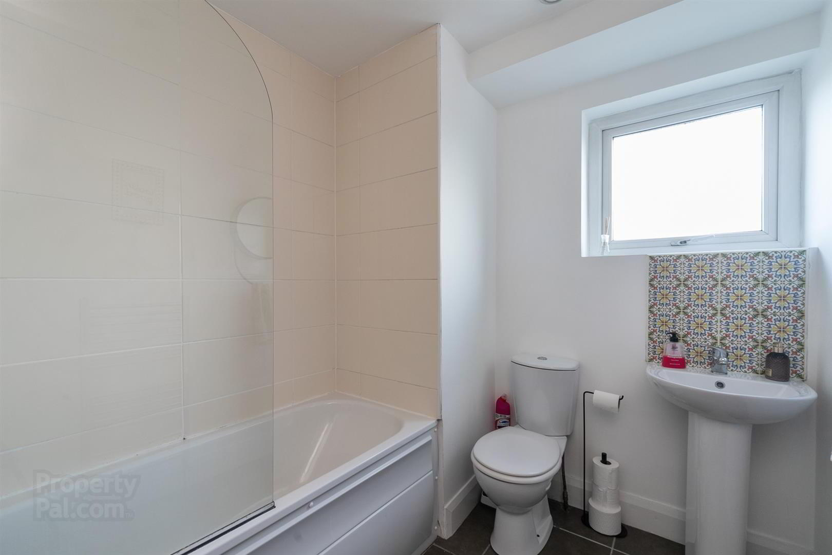 Apt 24 Woodlands Manor, 61 Stockmans Way 23 of 28