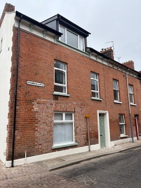 36 Chamberlain Street