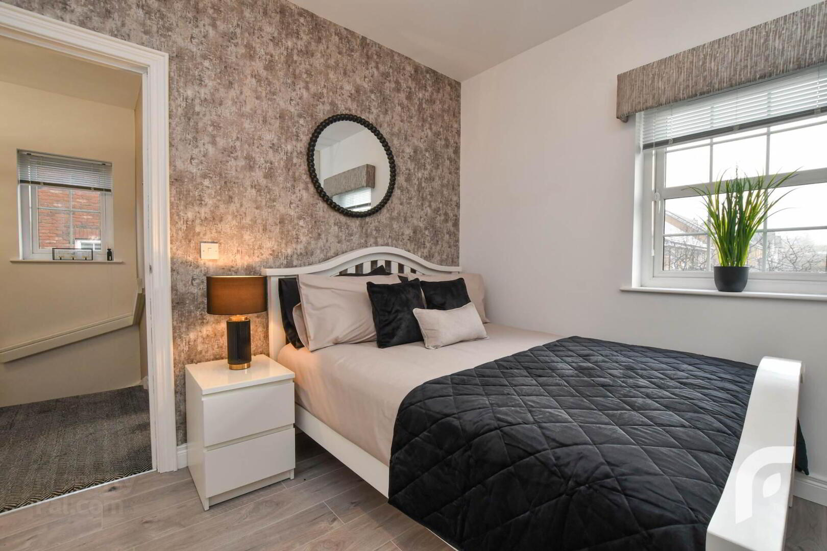 7 Blackrock Mews 21 of 37