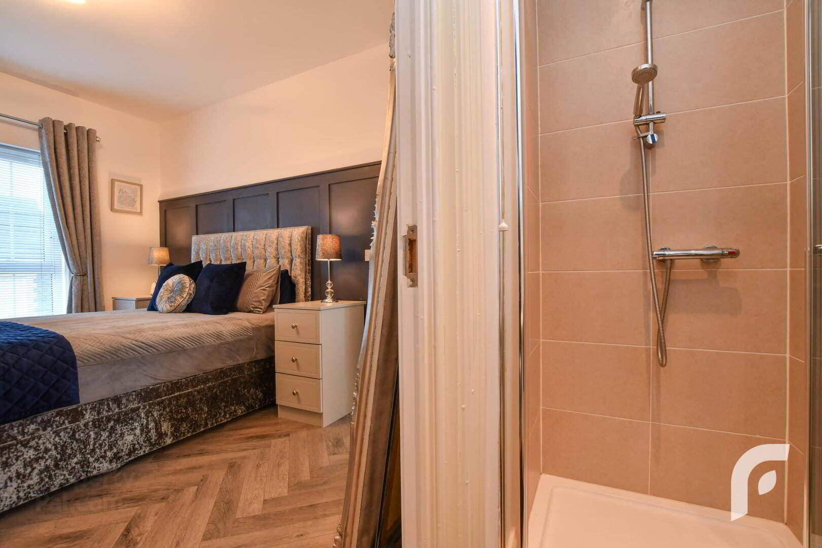7 Blackrock Mews 25 of 37