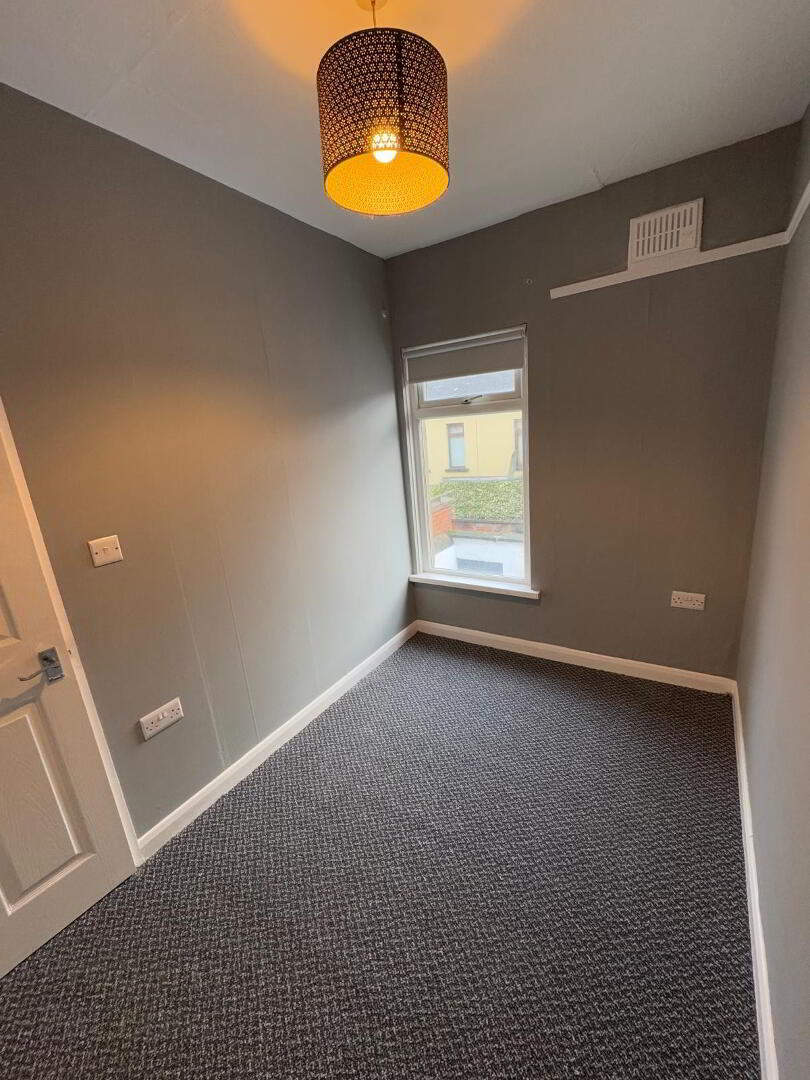 24 Benburb Street 9 of 10