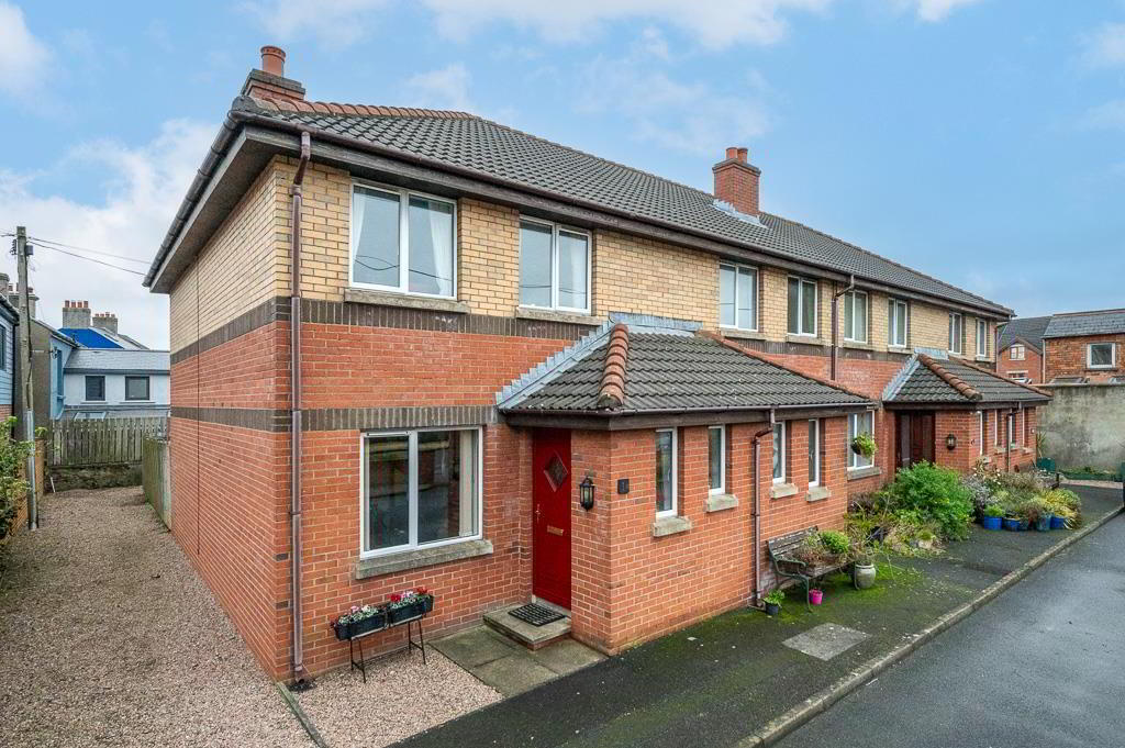 1a Kinnegar Avenue 1 of 19