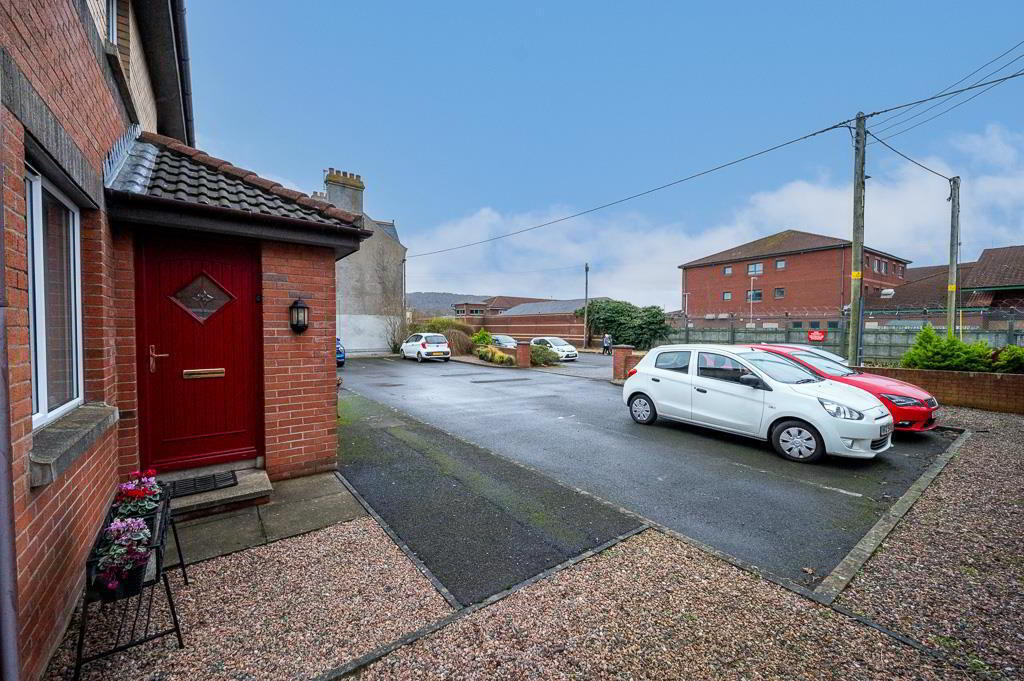1a Kinnegar Avenue 15 of 19