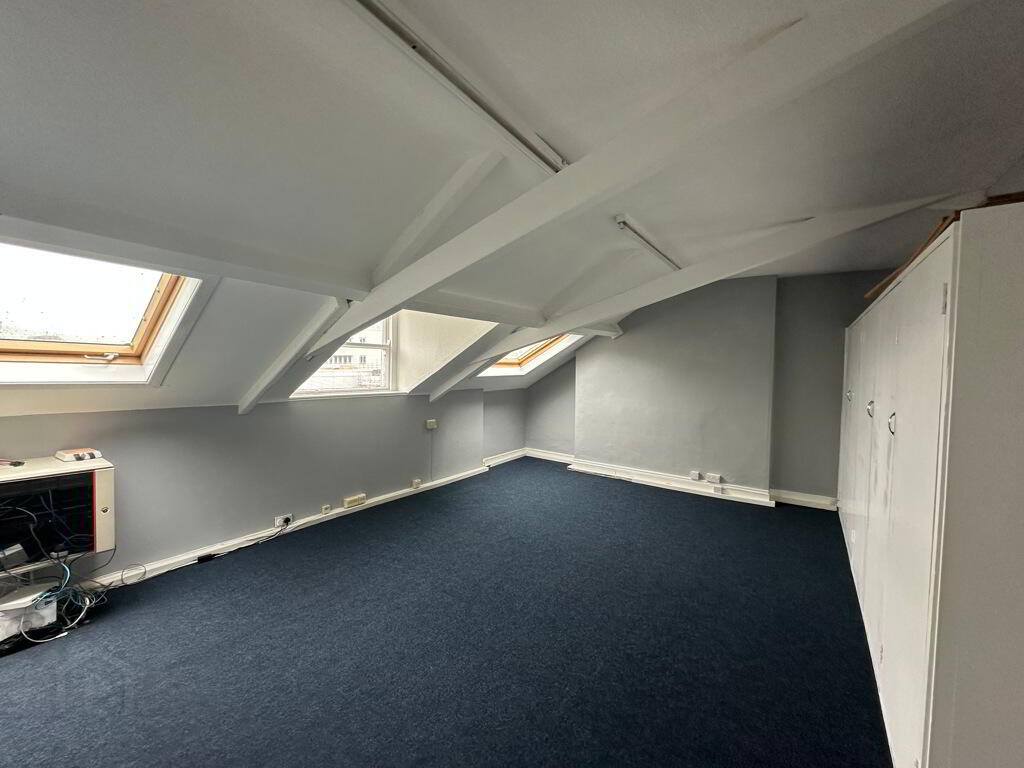 86 Lisburn Road 10 of 10