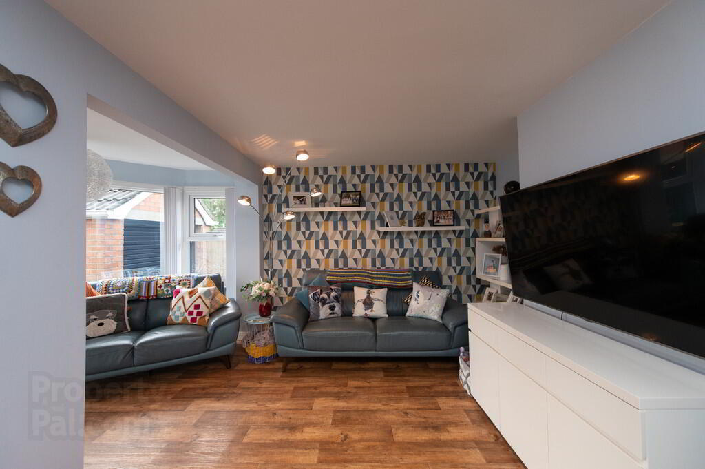 17 Mount Pleasant Avenue 13 of 28