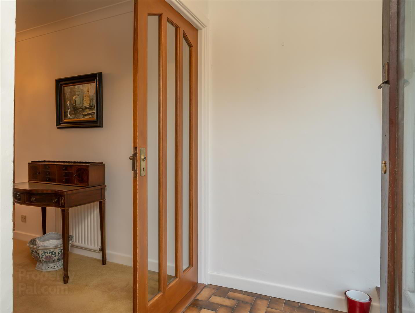 16 Larch Hill Avenue 8 of 44