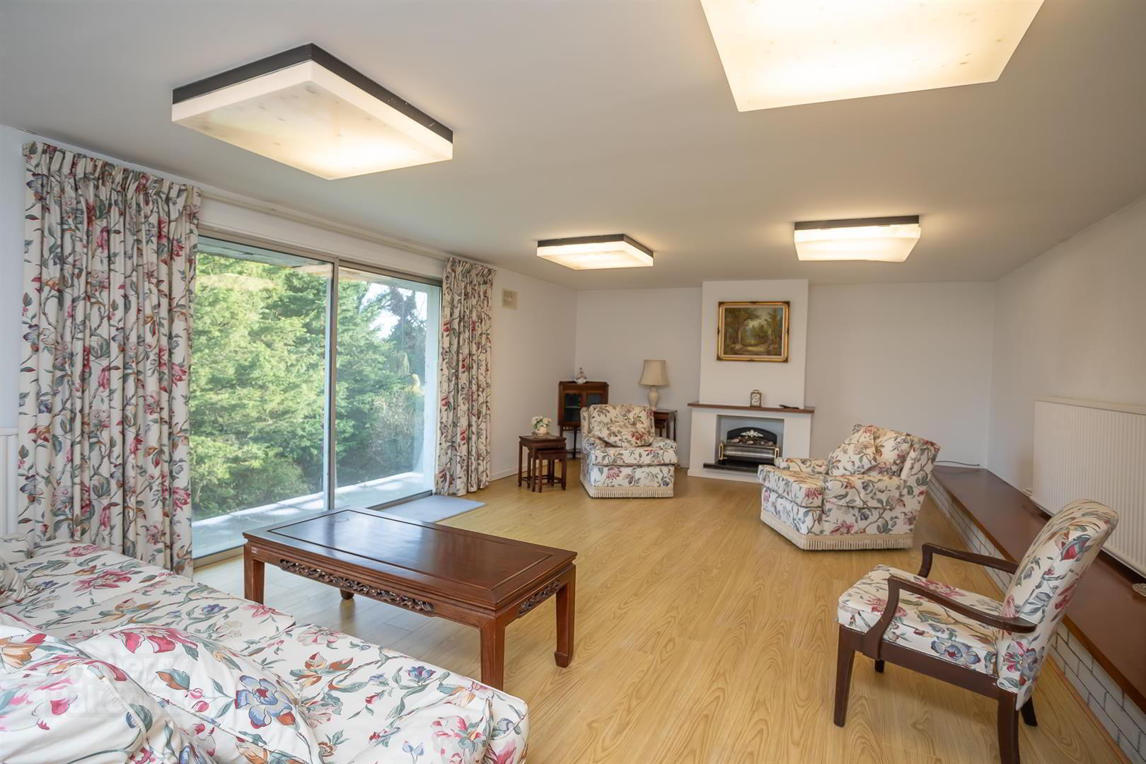 16 Larch Hill Avenue 35 of 44