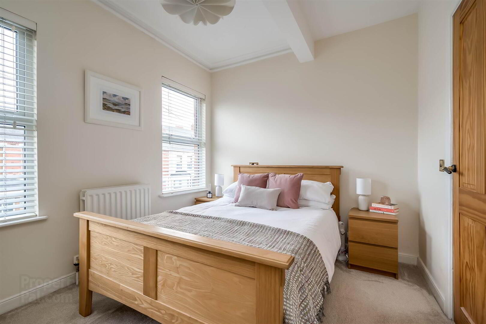 10 Larkstone Street 14 of 22