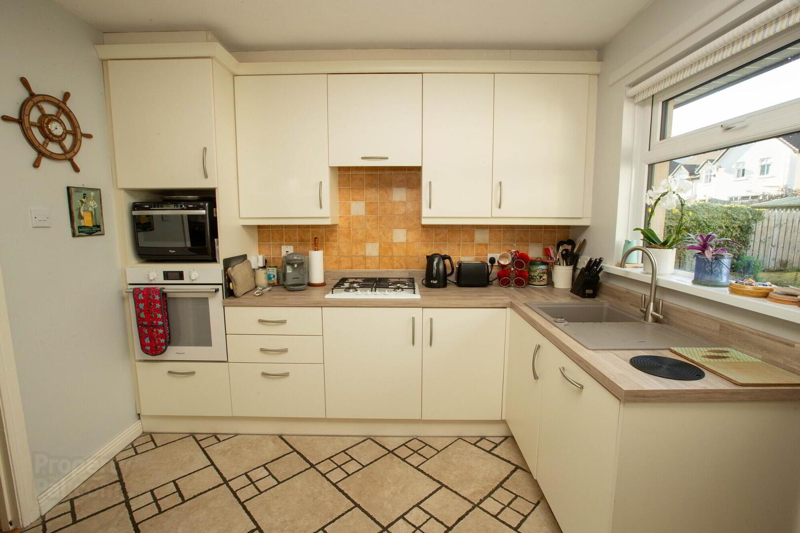 30 Marguerite Park 16 of 46