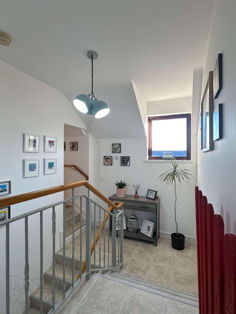 Apt 3, 88 Causeway Street 6 of 45