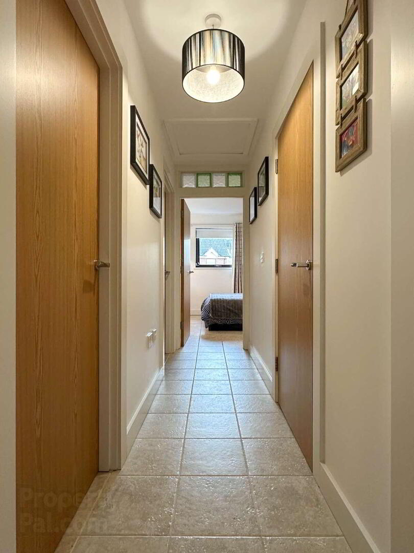 Apt 3, 88 Causeway Street 22 of 45