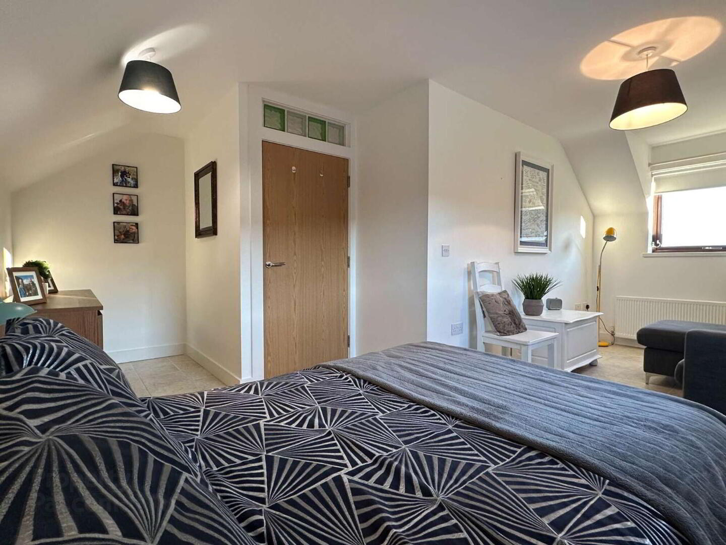 Apt 3, 88 Causeway Street 26 of 45