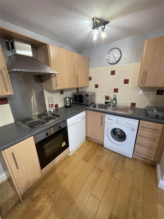 Apartment 3 64 Lisburn Road 12 of 17