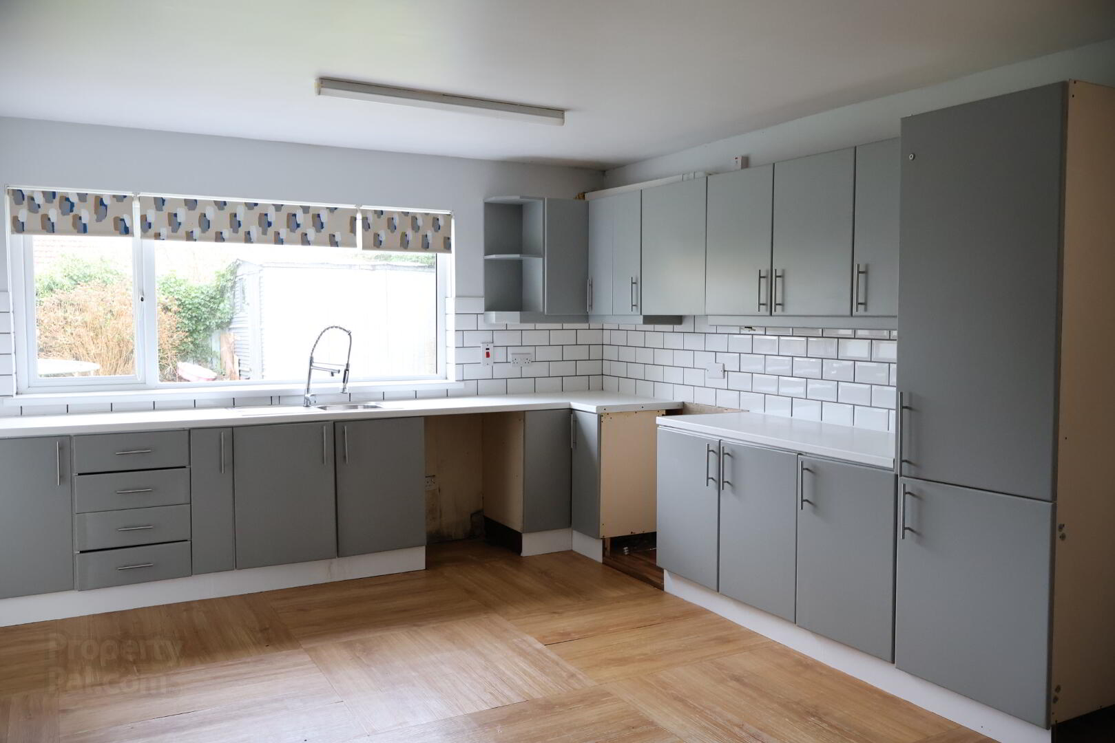 70 Scroggy Road 4 of 13