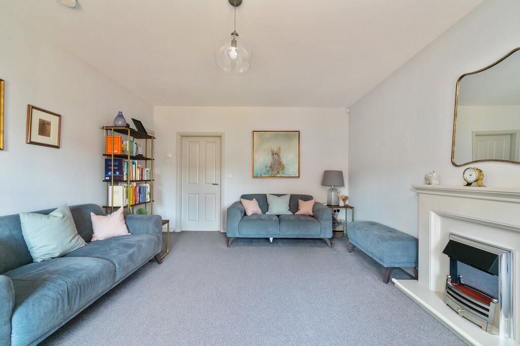 11 Ballantine Way 5 of 32