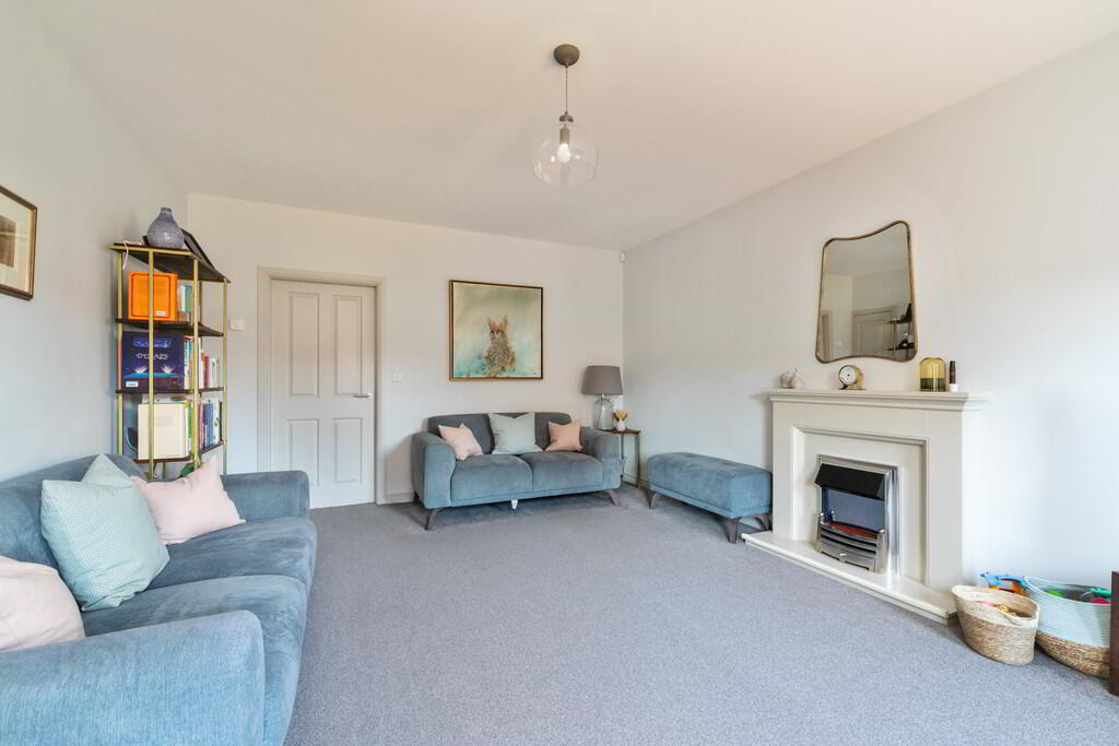 11 Ballantine Way 6 of 32