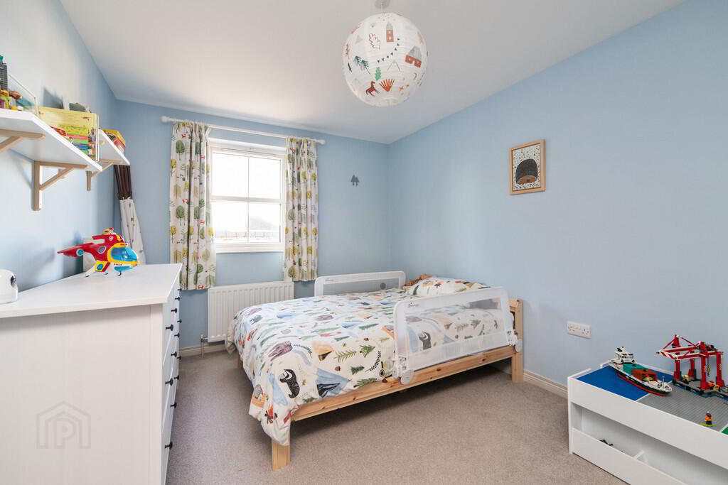 11 Ballantine Way 16 of 32